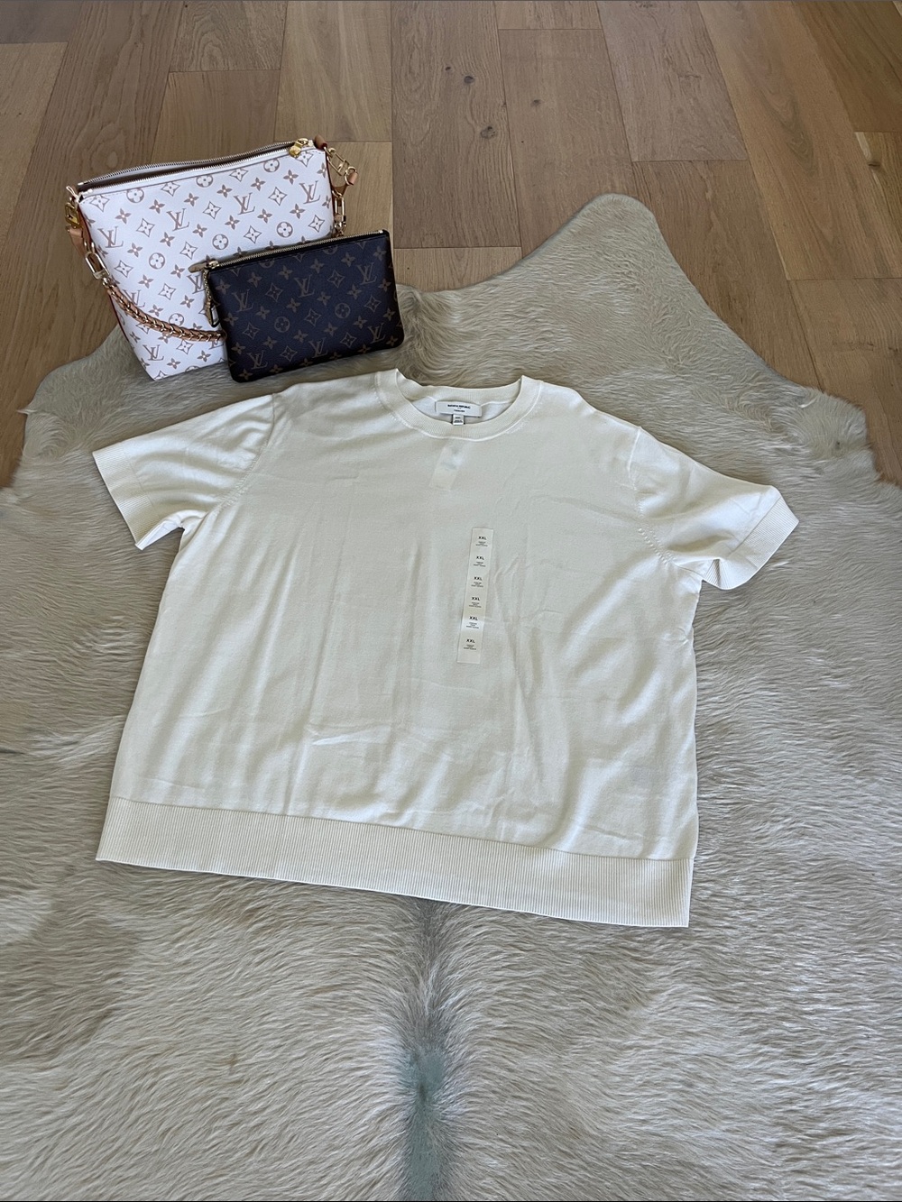 Banana Republic Short Sleeve Sweater